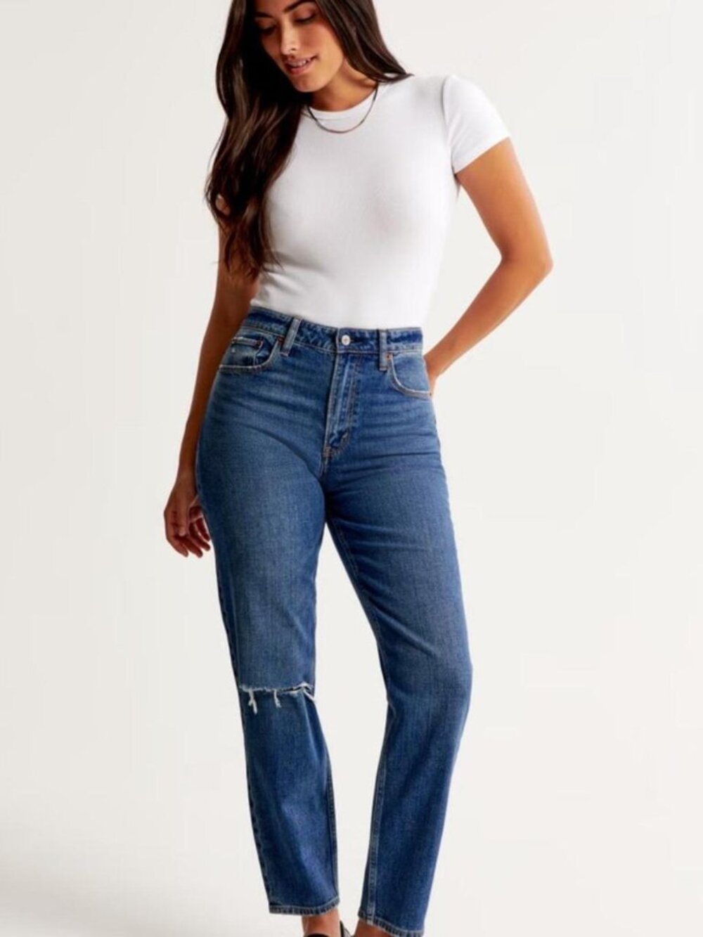 Abercrombie & Fitch Jeans The Mom High Rise Distressed Knee size 29/8